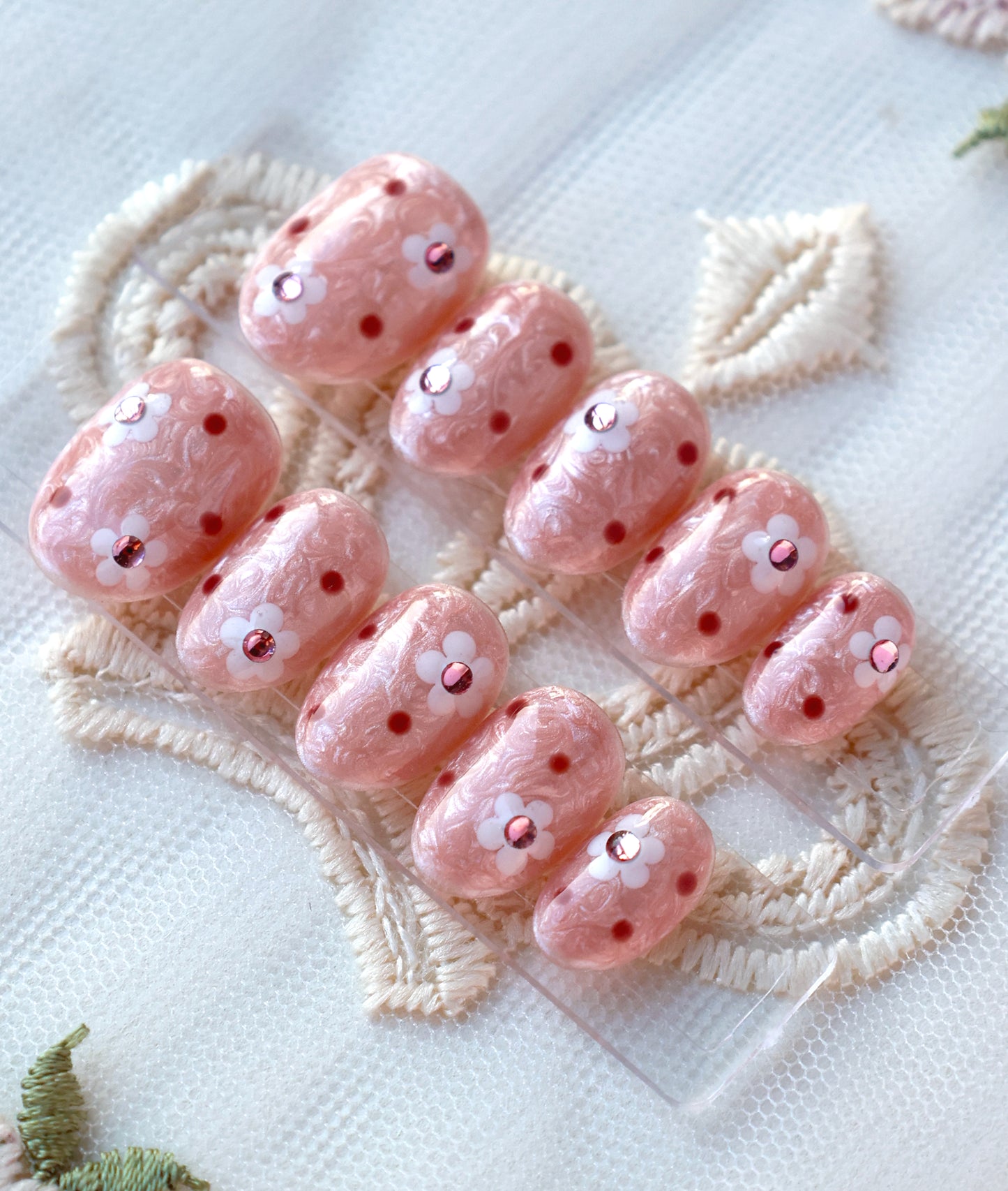 Pearly Flowers